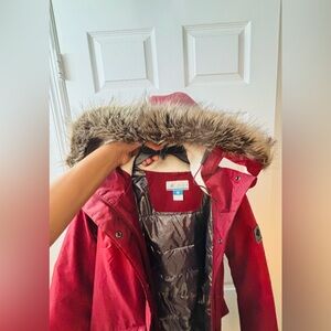 Columbia Burgundy Hooded Parka with Faux Fur Trim